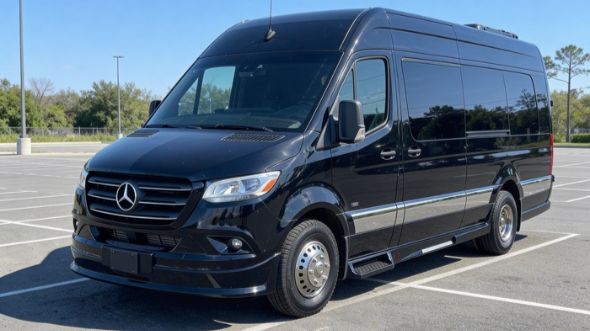lowell 8 passenger sprinter van