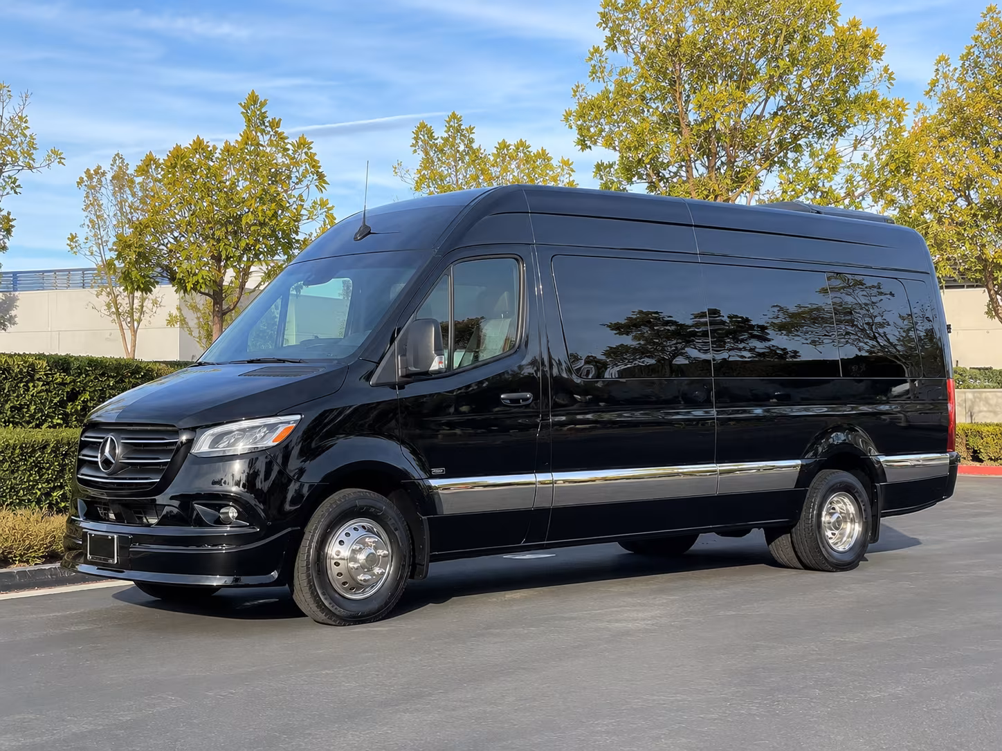 find the perfect transportation for your next wedding 3