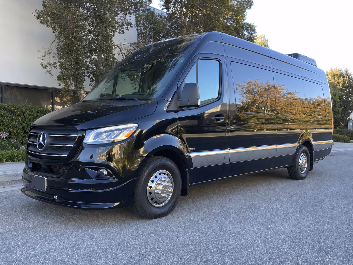 find the perfect transportation for your next wedding 5